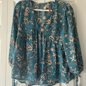 Love Stitch blouse / size L